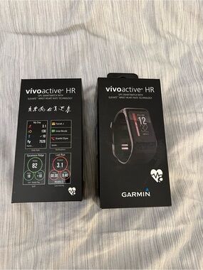 Garmin vívoactive HR Smartwatch GPS NEW